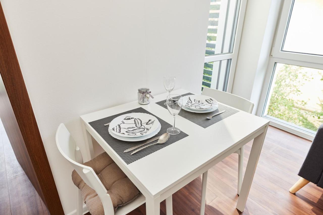 Ella Apartments Zlín Extérieur photo
