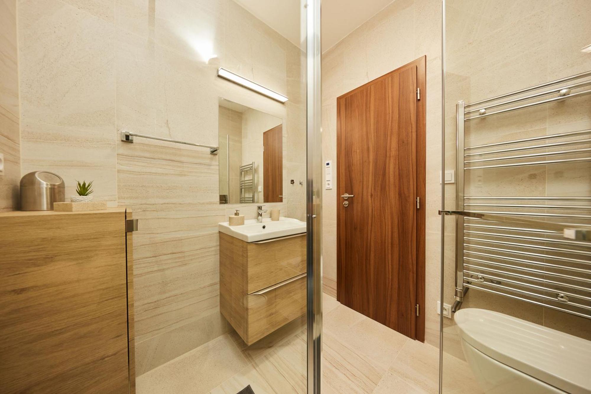 Ella Apartments Zlín Extérieur photo
